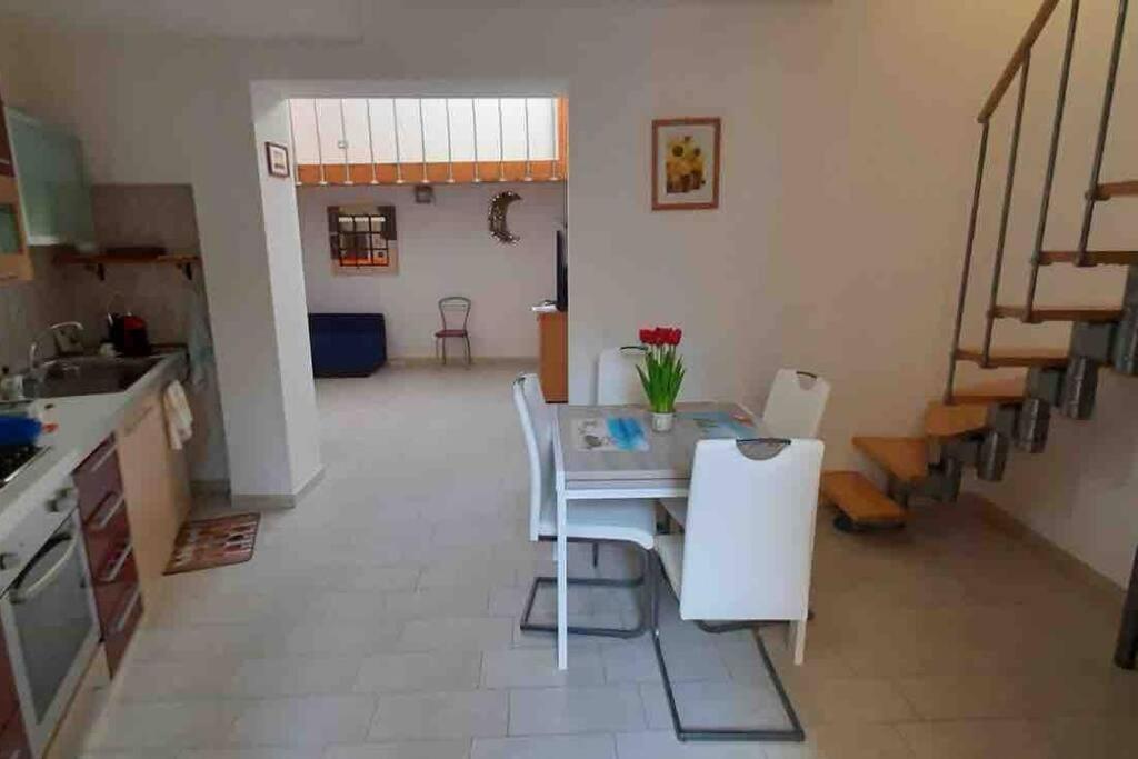Stylish Loft Trivano Cagliari 2 Beds/2 Bath Dış mekan fotoğraf